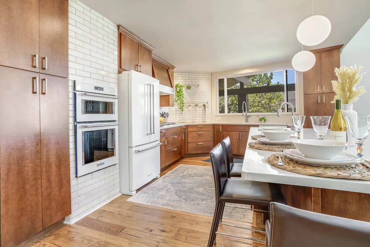 Flagship Psilocybin Retreat (2 Journeys)