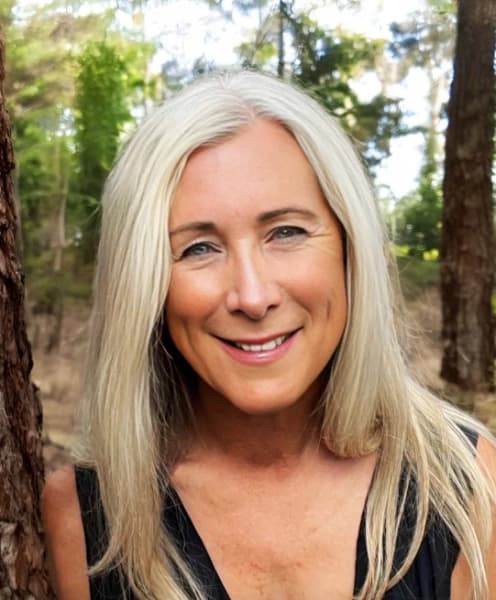 Jewel Lauer